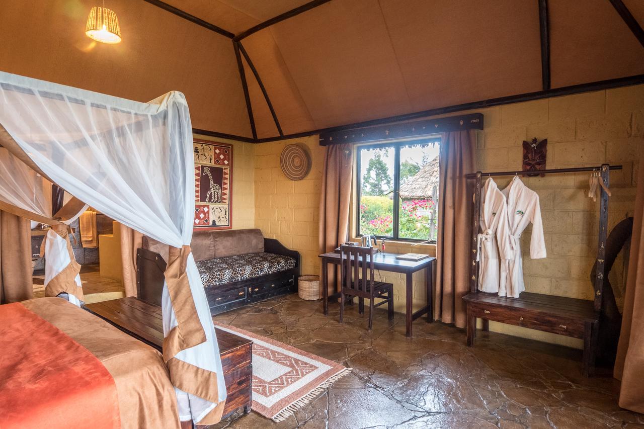 Rhino Watch Safarilodge Mweiga Exterior photo